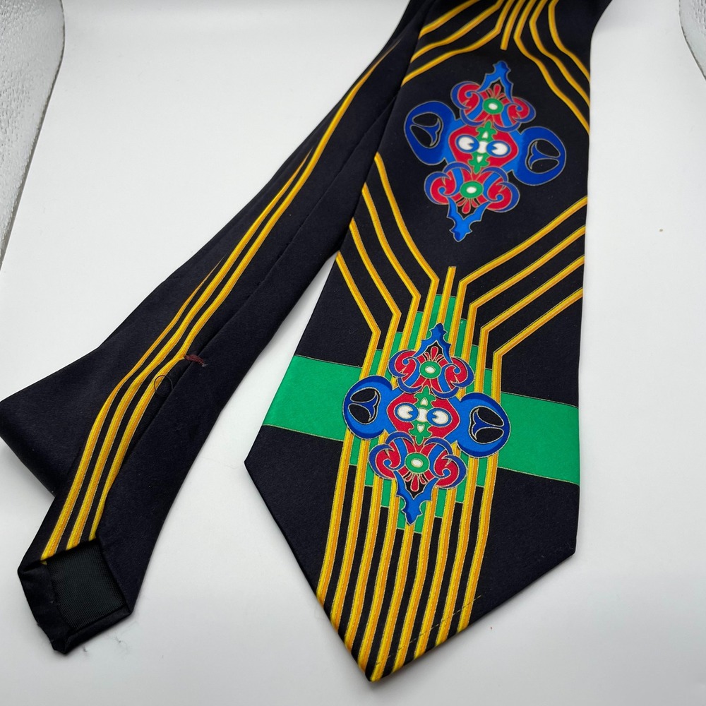 Hill & Archer Mens Silk Tie Black Geometric Heraldic Medallion Made in USA